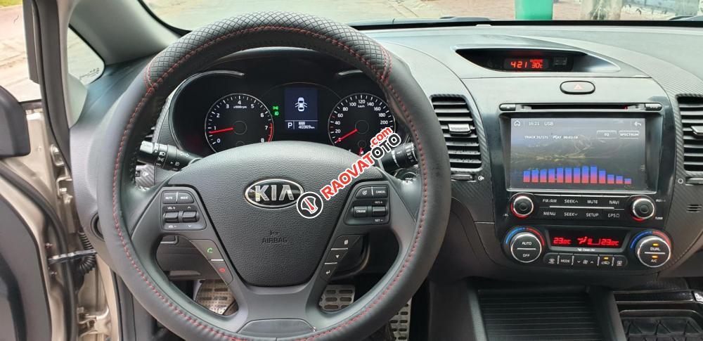 Bán Kia K3 1.6 AT số tự động model 2014, Sx 2013, màu vàng 1 đời chủ mới 90%-16