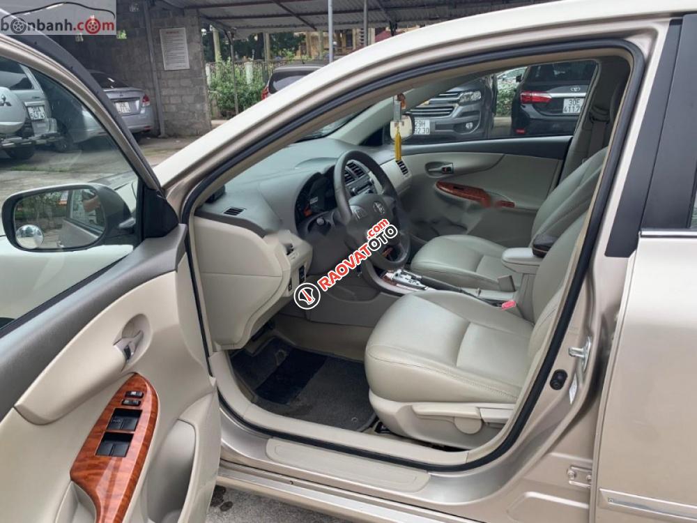 Bán ô tô Toyota Corolla altis 1.8G năm sản xuất 2011 chính chủ, giá tốt-7