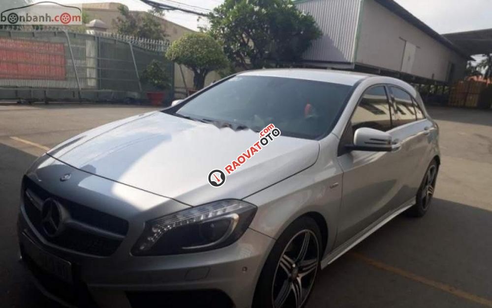 Bán Mercedes Benz A250 màu bạc, đời 2014-4