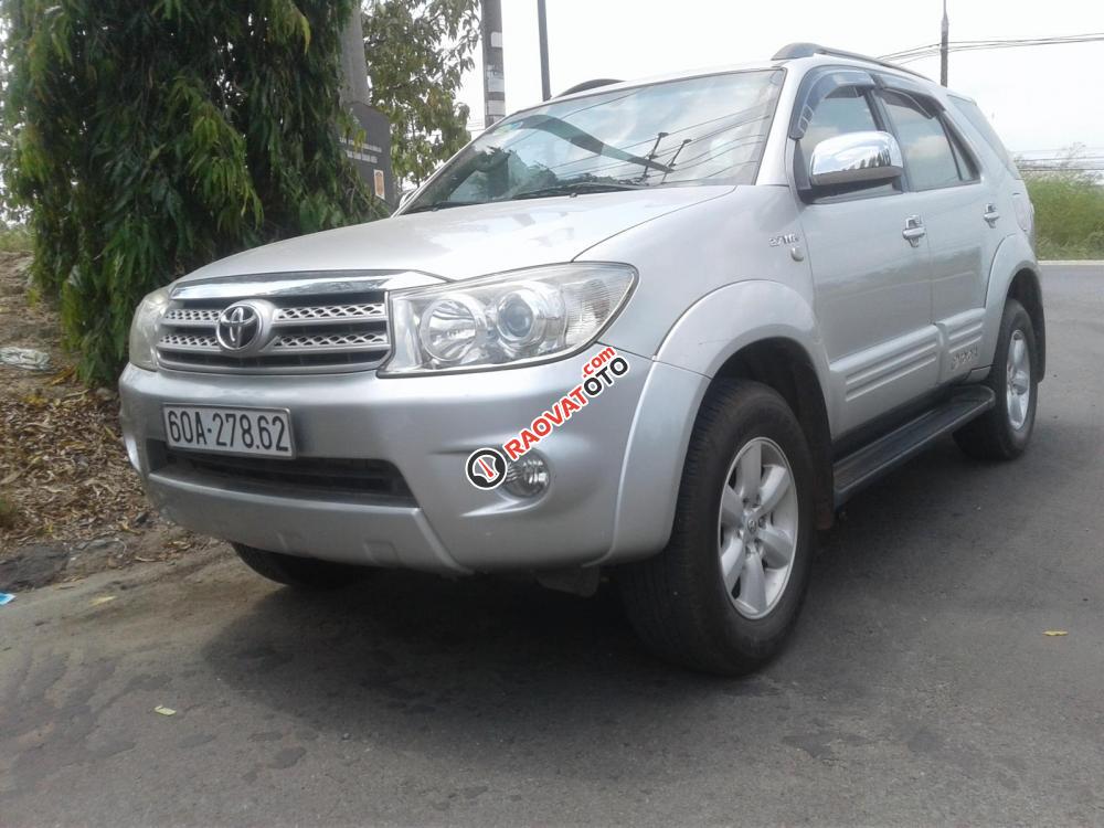 Toyota Fortuner V (số tự động 02 cầu) 9/2011, một chủ mua mới từ đầu-3