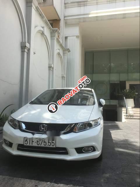 Bán Honda Civic AT đời 2016, màu trắng, biển tam hoa-1