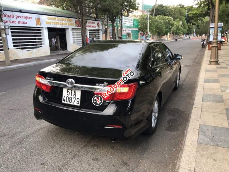 Cần bán gấp Toyota Camry 2.0E đời 2012, màu đen-1