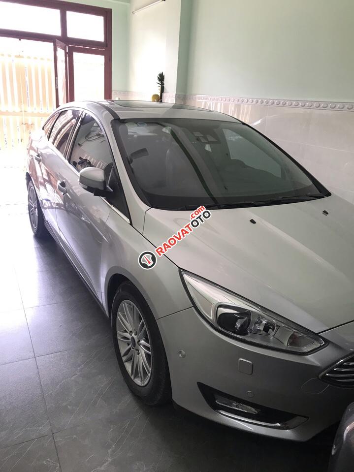 Cần bán Ford Focus Titanium sản xuất 2016, màu bạc-2