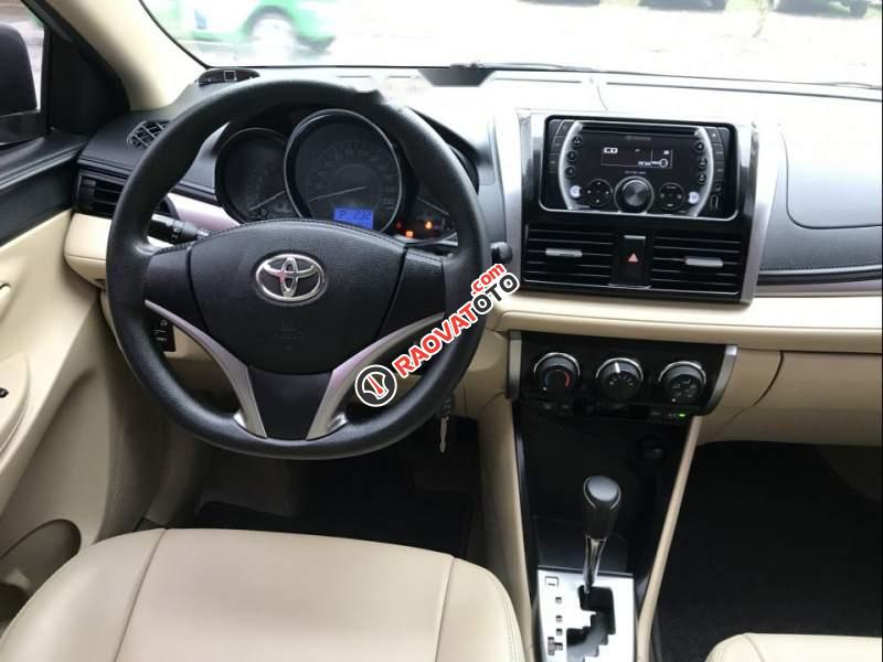 Bán Toyota Vios E sản xuất 2017, màu bạc, giá cạnh tranh-5