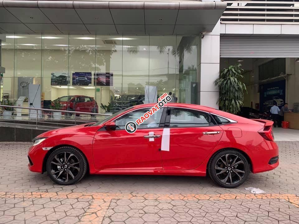 Honda ô tô Quảng Bình bán Honda Civic RS 2019, giao ngay, đủ màu, LH: 0946670103-4