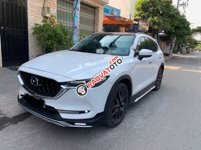 Bán xe Mazda CX 5 2.5AT 2017, model 2018, màu trắng
-0