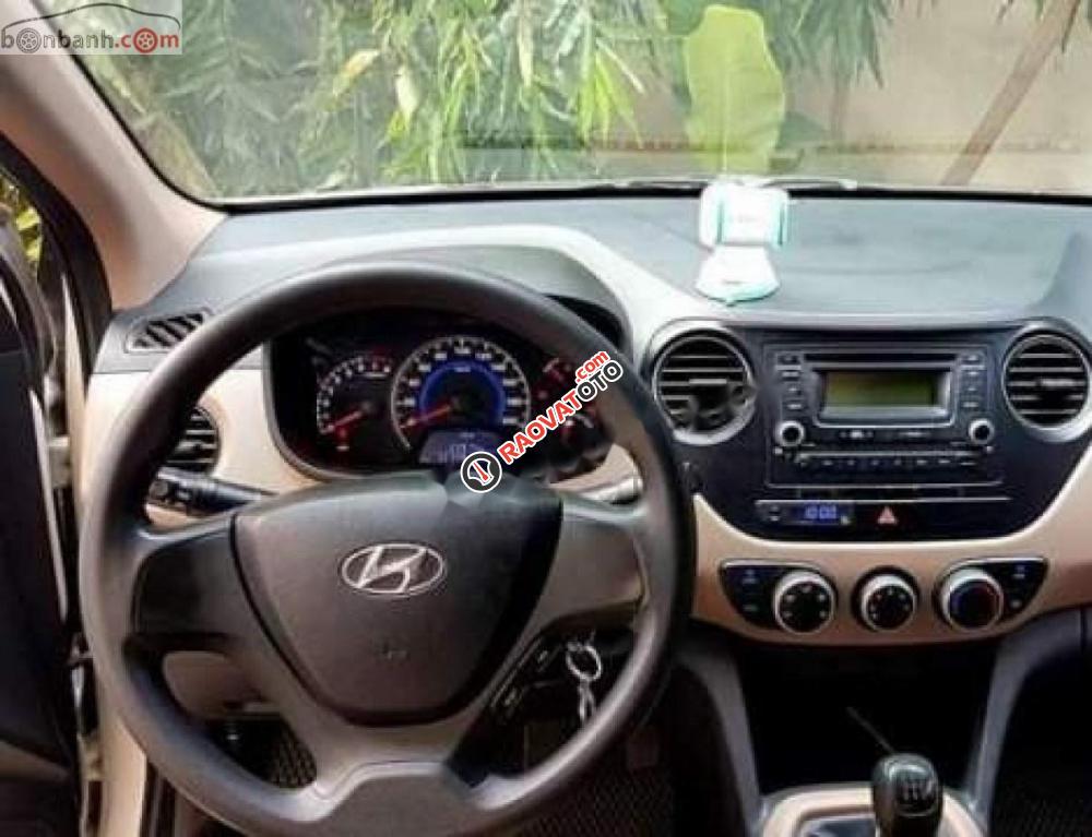Bán Hyundai Grand i10 1.0 MT Base 2017, màu trắng, giá chỉ 290 triệu-1