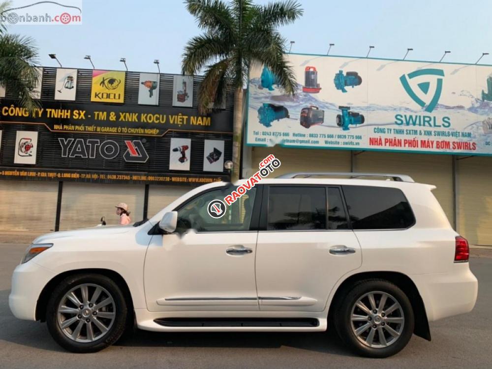 Cần bán Lexus LX 570 năm 2011, màu trắng, nhập khẩu chính chủ-3