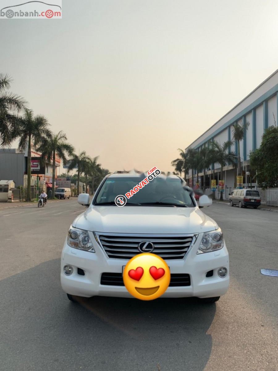 Cần bán Lexus LX 570 năm 2011, màu trắng, nhập khẩu chính chủ-0