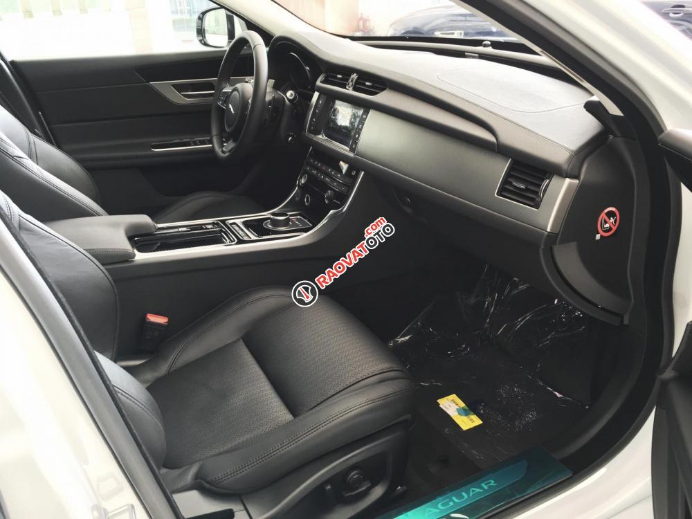 Bán xe Jaguar XF 2019 giá 2 tỉ 8, LH 0907690999-15