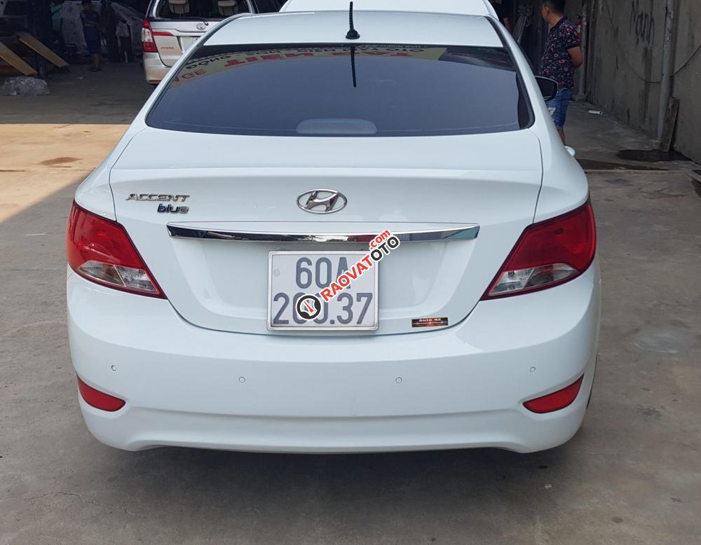 Bán Hyundai Accent 1.4 MT số sàn, đăng ký 2015, màu trắng xe nhập, 415 triệu-5