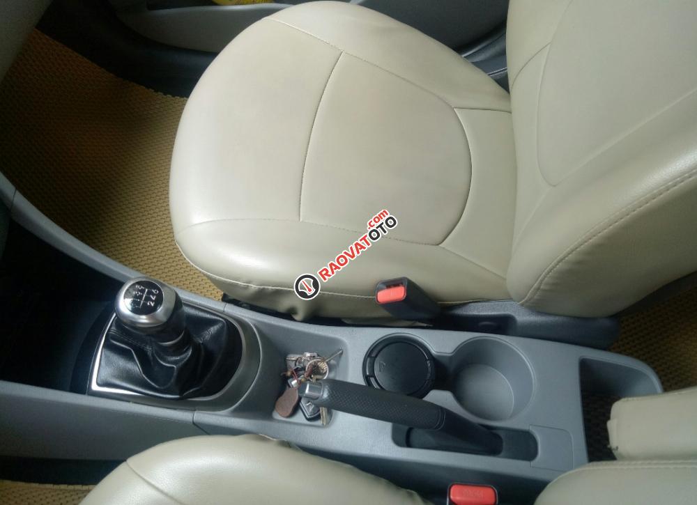 Bán Hyundai Accent 1.4 MT số sàn, đăng ký 2015, màu trắng xe nhập, 415 triệu-4