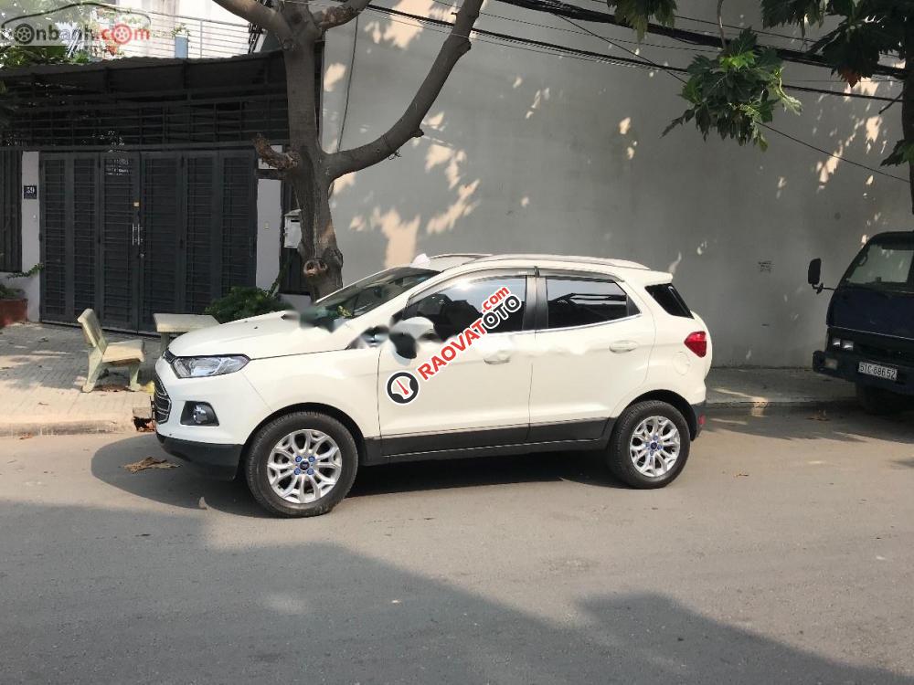 Bán xe Ford EcoSport AT sản xuất 2015, màu trắng-2