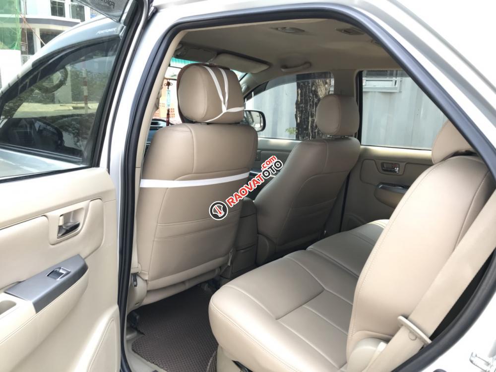 Bán Toyota Fortuner 2.5G đời 2009, màu bạc, 585 triệu-1