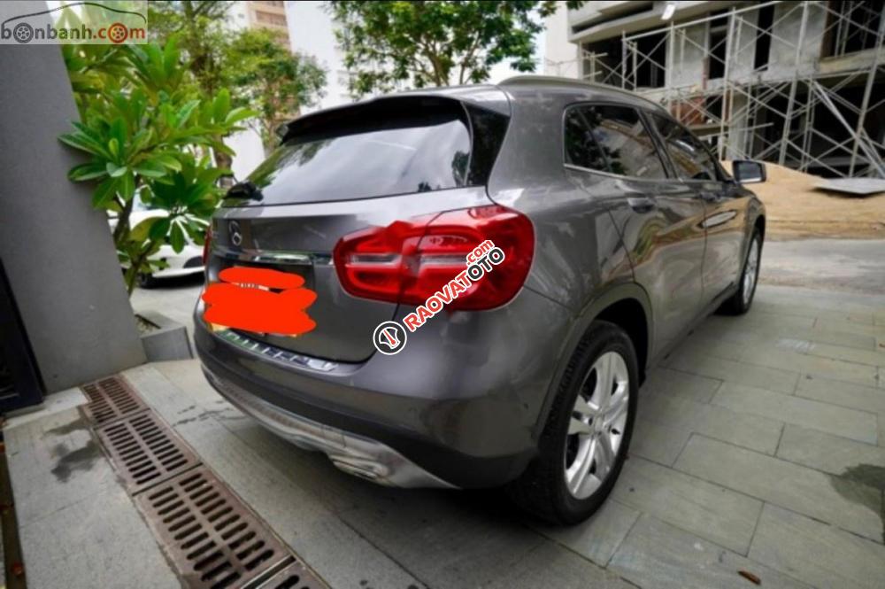 Bán xe Mercedes GLA 200 năm 2014, màu xám, xe nhập -3