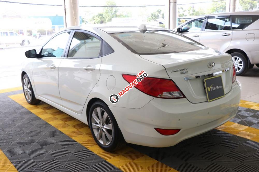 Cần bán Hyundai Accent Blue 1.4AT đời 2015, màu trắng, nhập khẩu nguyên chiếc, giá tốt-7