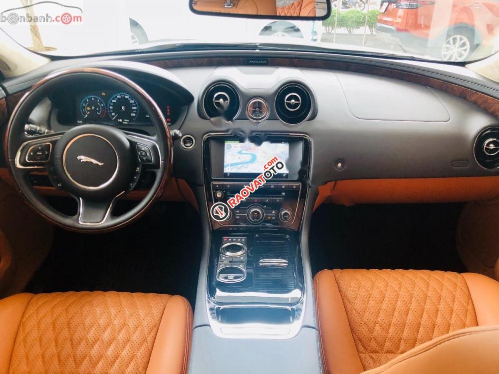 Cần bán Jaguar XJ Porfolio năm 2019, màu trắng, nhập khẩu-4