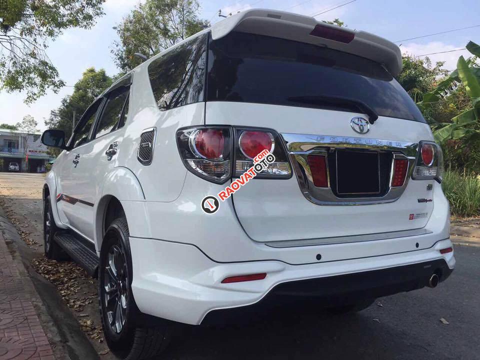 Bán Toyota Fortuner Sportivo 2014 tự động trắng xe zin đẹp lộng lẫy-3