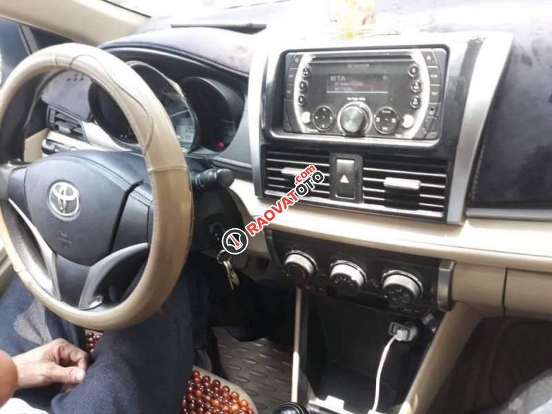 Bán xe Toyota Vios 2015 số sàn, xe gia đình, ngay chủ ký, máy zin, nội ngoại đẹp long lanh-3