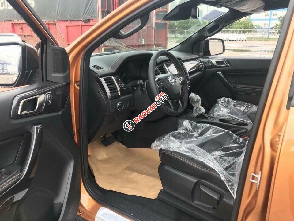 Sốc! Ford Ranger Wildtrak Biturbo đời 2019, màu cam, nhập khẩu, giảm giá sốc tặng kèm phụ kiện LH 0978212288-0