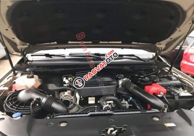 Bán Ford Ranger XLT 2.2L 4x4 MT đời 2017, giá 675tr-0