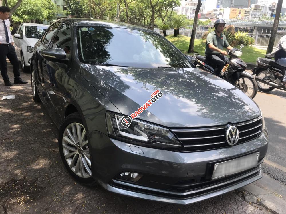 Cần bán xe Volkswagen Jetta đời 2018, màu xám (ghi), xe nhập, giá chỉ 768 triệu-6