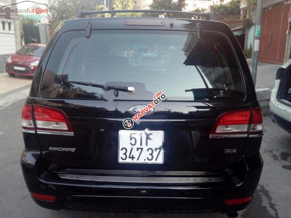 Bán chiếc xe Ford Escape 2.3 đời 2009, màu đen, số tự động, xe rất đẹp-3