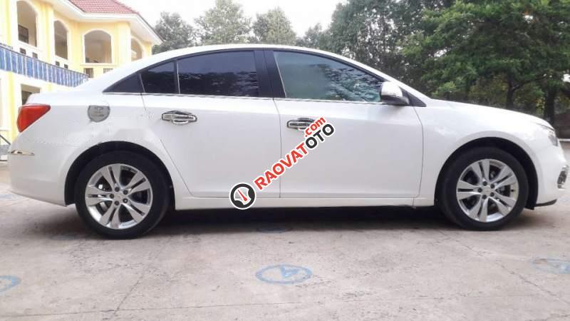 Bán Chevrolet Cruze 1.8AT năm 2016, màu trắng, nhập khẩu -1
