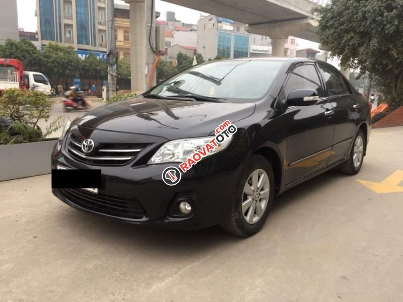 Bán xe cũ Toyota Corolla altis 1.8G năm 2014, màu đen-2