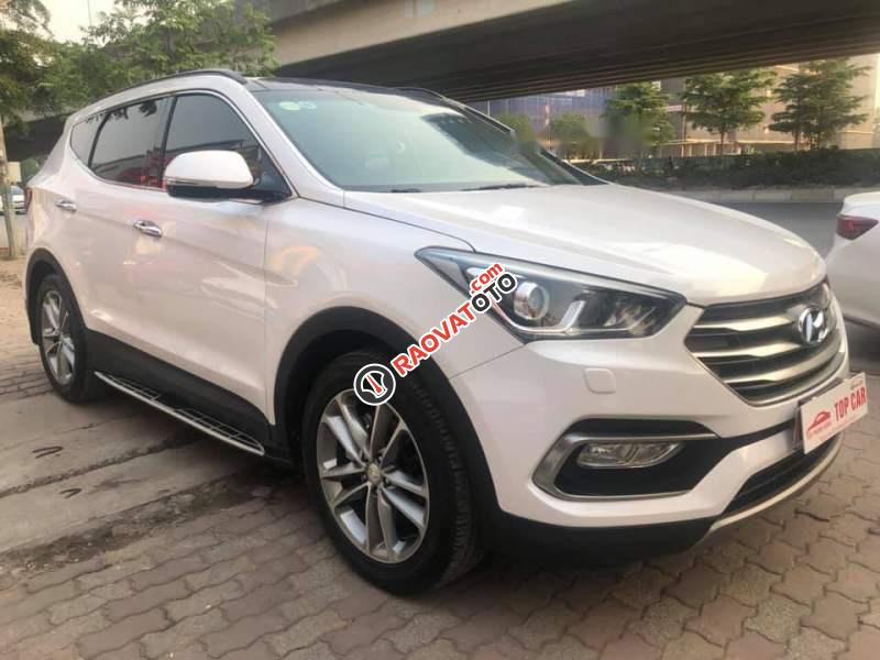 Bán Hyundai Santa Fe 2.2CRDI năm sản xuất 2017, màu trắng-4