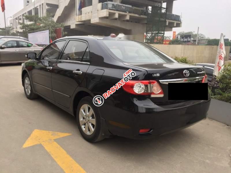 Bán xe cũ Toyota Corolla altis 1.8G năm 2014, màu đen-1