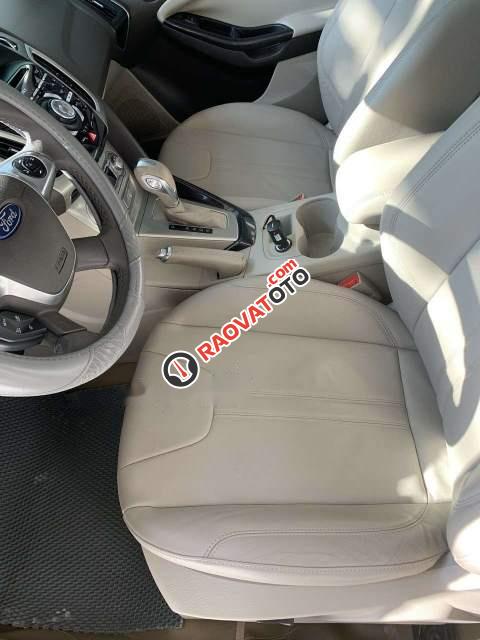 Bán ô tô Ford Focus 2.0AT sản xuất 2015, màu đen, giá tốt-1