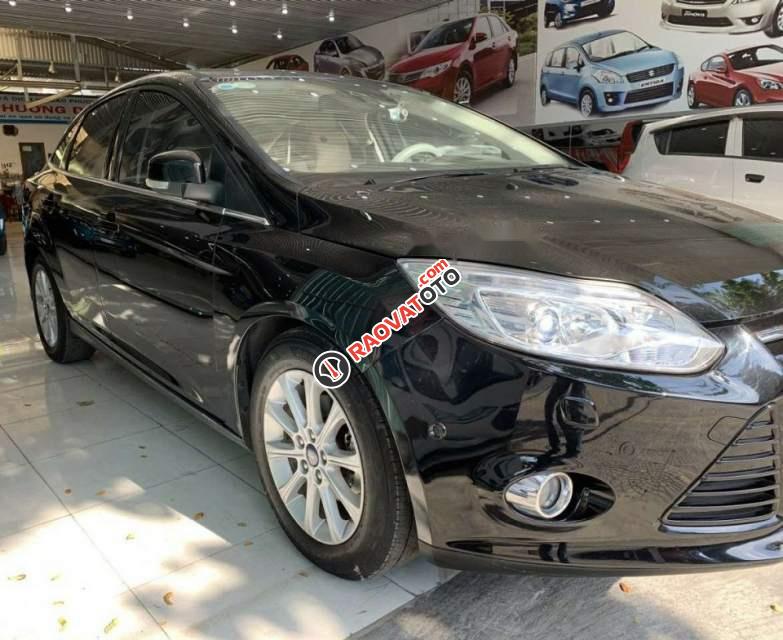Bán ô tô Ford Focus 2.0AT sản xuất 2015, màu đen, giá tốt-4