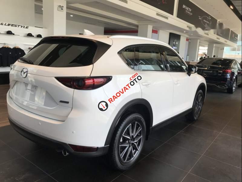 Bán ô tô Mazda CX 5 2.0L sản xuất 2019, màu trắng-2
