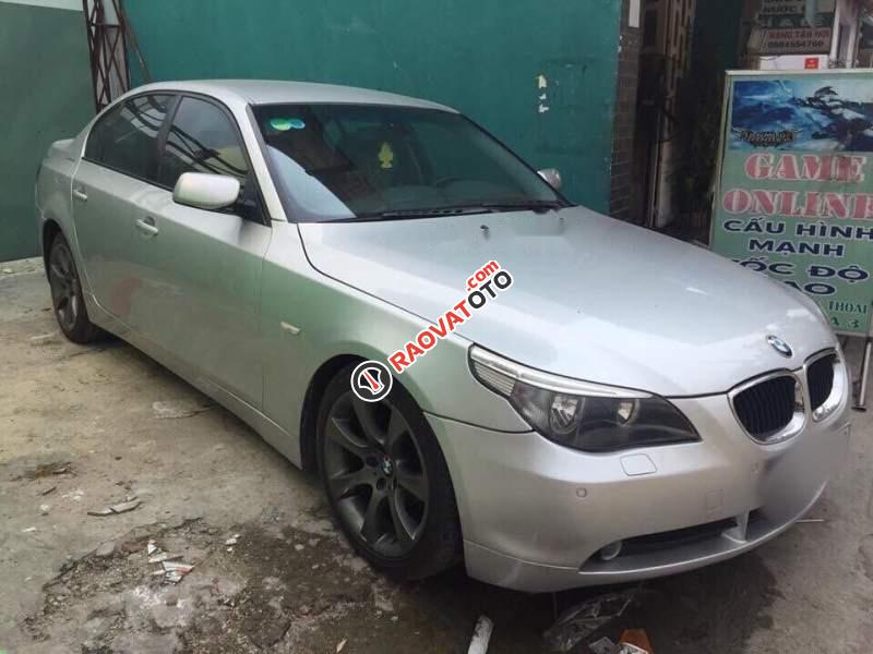 Cần bán lại xe BMW 5 Series 520i sản xuất 2009, màu bạc, nhập khẩu-1