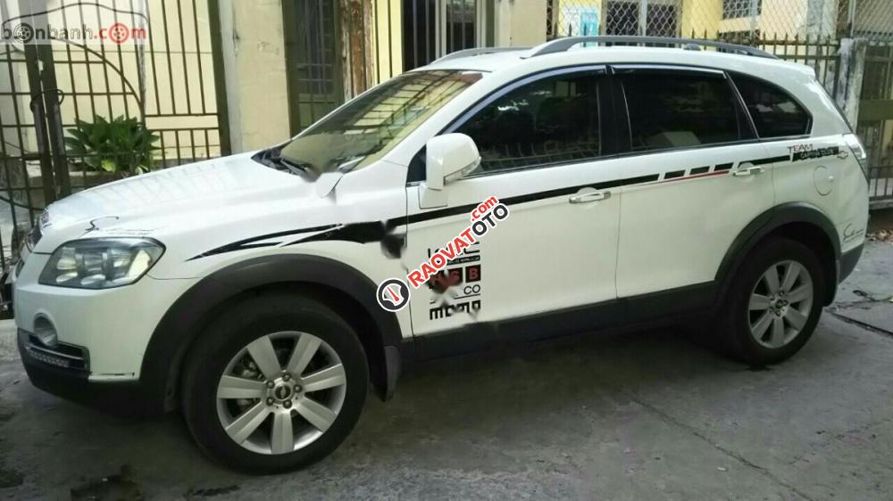 Cần bán lại xe Chevrolet Captiva Maxx 2010, màu trắng còn mới-4