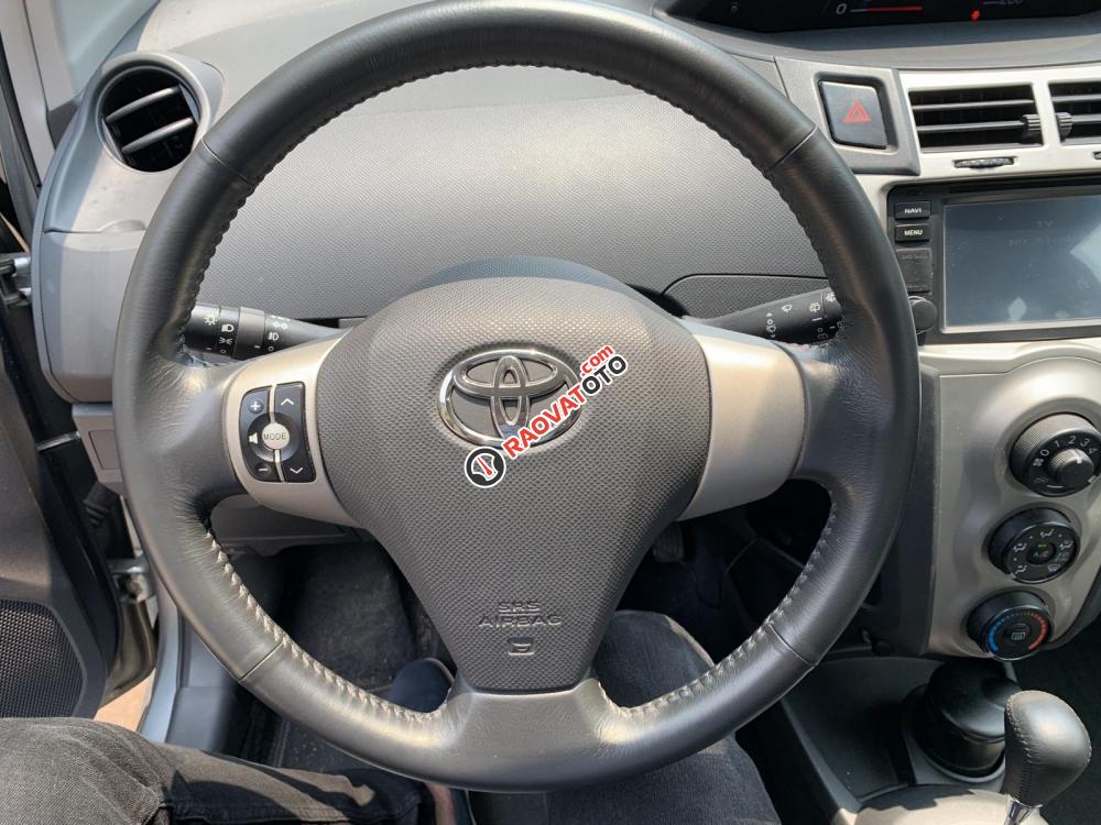 Toyota Yaris 1.3 đời 2010, màu xanh lam, nhập khẩu nguyên chiếc-5