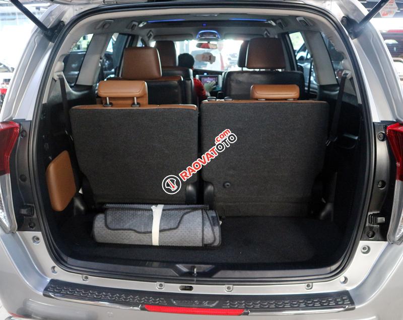 Bán Toyota Innova V T11/2016, giá tốt-5