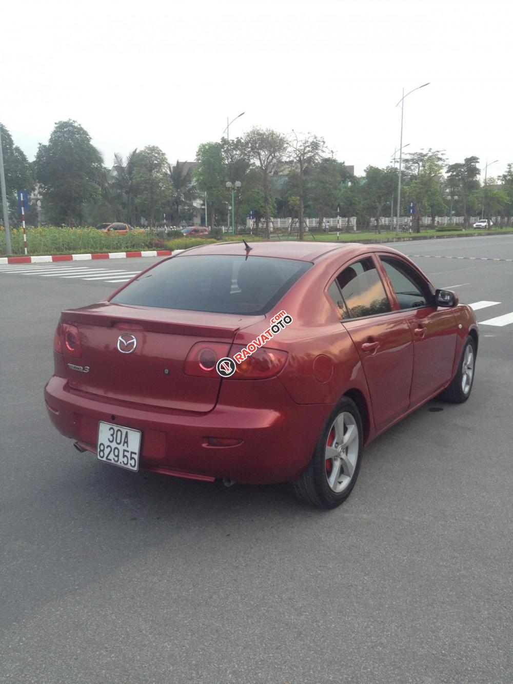Bán xe Mazda 3 1.6AT, năm 2004, màu đỏ mận, giá bán 270 triệu-1