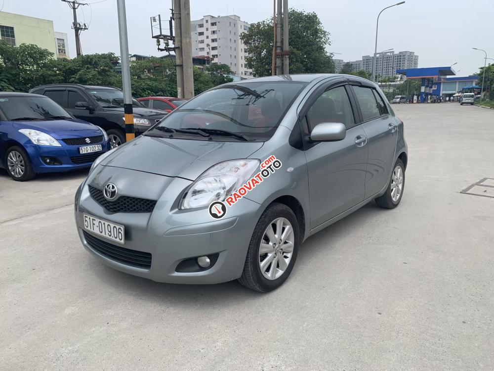 Toyota Yaris 1.3 đời 2010, màu xanh lam, nhập khẩu nguyên chiếc-8