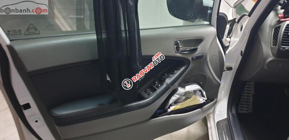 Bán Kia K3 2.0 2016, màu trắng-5