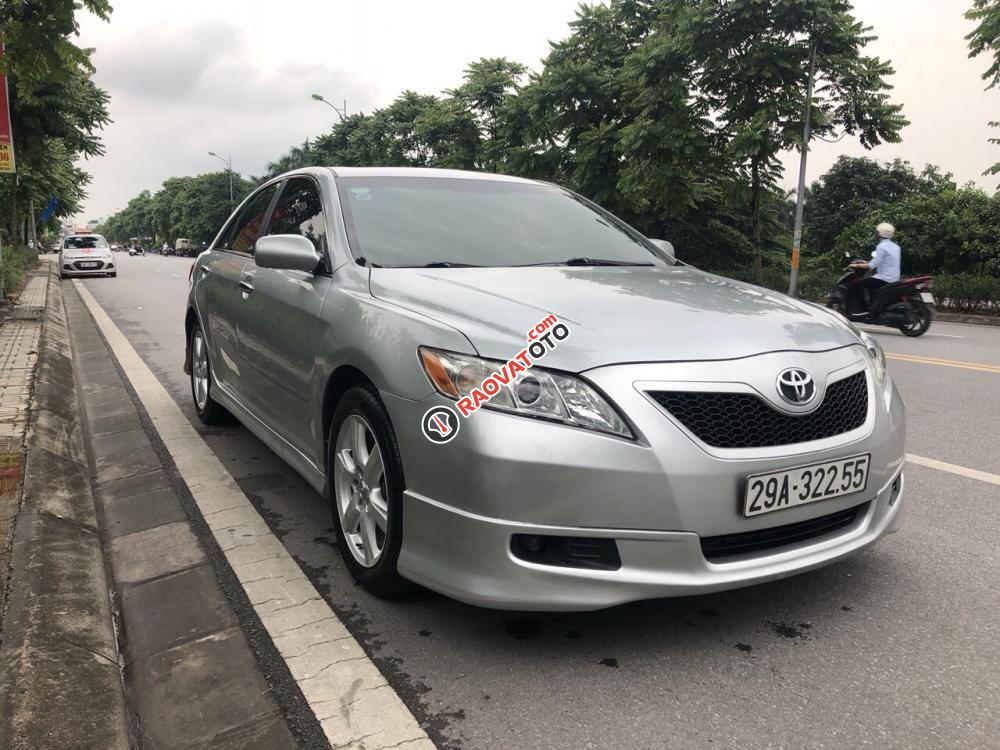 Cần bán xe Toyota Camry SE sản xuất năm 2008, màu bạc, xe nhập Mỹ cực đẹp, giá tốt-2