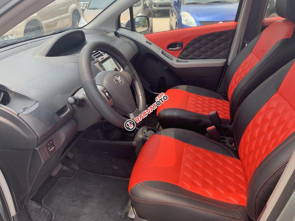 Toyota Yaris 1.3 đời 2010, màu xanh lam, nhập khẩu nguyên chiếc-4