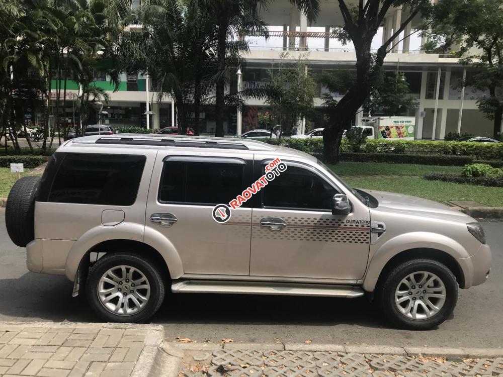 Bán Ford Everest Limited năm sản xuất 2013, nhập khẩu-3