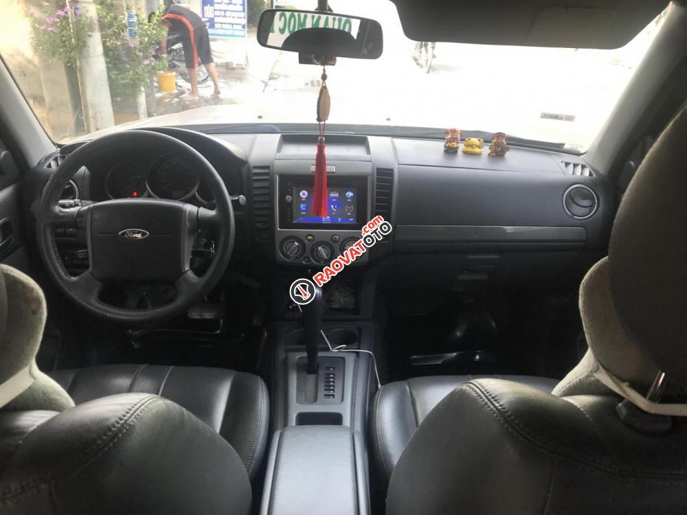 Bán Ford Everest Limited năm sản xuất 2013, nhập khẩu-1