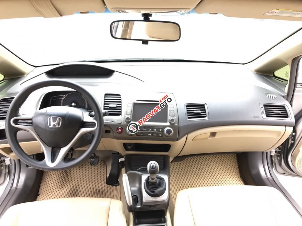 Bán ô tô Honda Civic 1.8 MT sản xuất năm 2010, màu xám (ghi), mới nhất Việt Nam-4