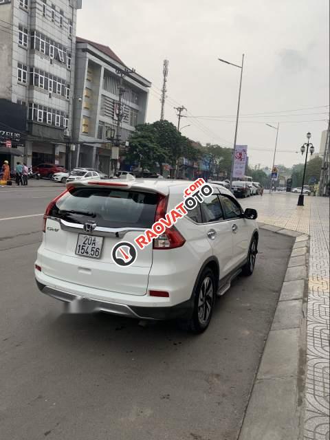 Bán xe Honda CRV 2.4 sản xuất 2016, màu trắng, xe đi được 3v8-0