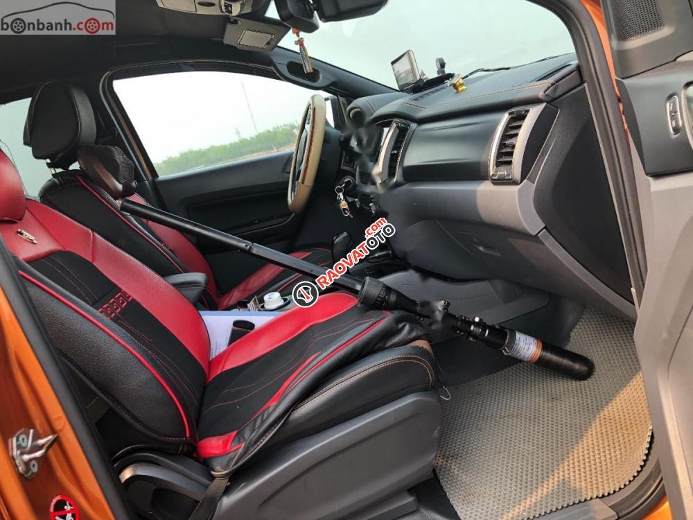 Bán Ford Ranger Wildtrack sản xuất năm 2016, màu vàng, nhập khẩu chính chủ-2