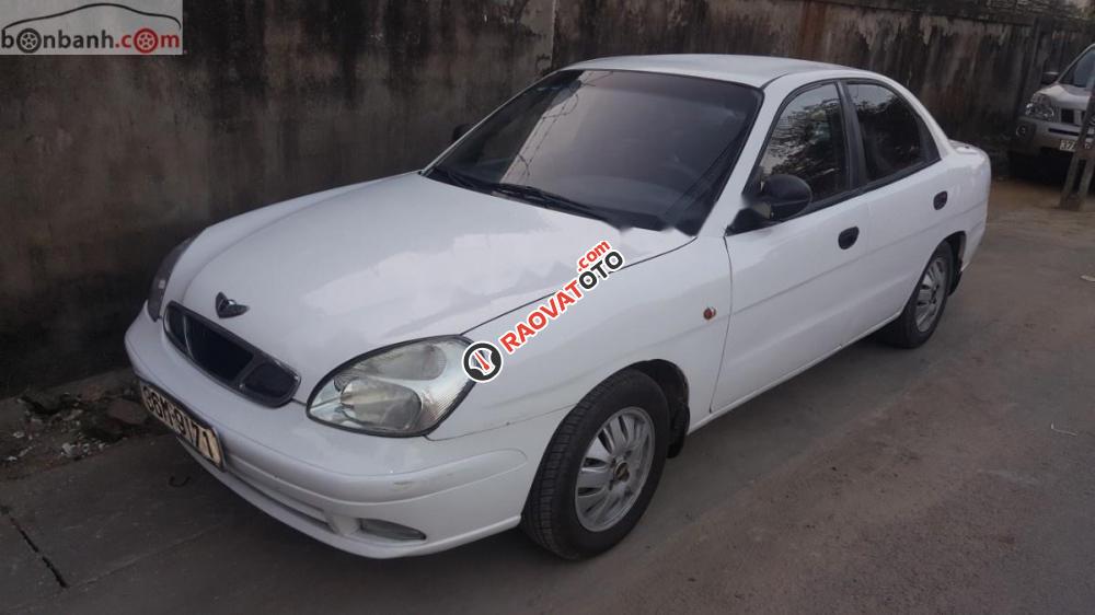 Cần bán xe Daewoo Nubira 1.6MT đời 2001, màu trắng -2