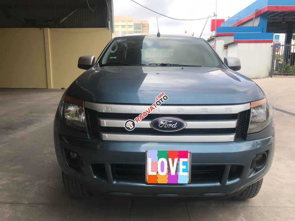 Bán xe Ford Ranger XLS MT 2014, màu xanh, xe nhập, giá chỉ 445 triệu-0